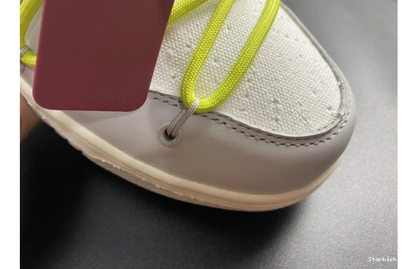 Dunk DM1602-106 Nike Low Lot 8  O-W 0119